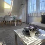 Private With Own Pool And Huge Garden, 150m To Longest Free At Balaton Appartement *