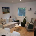 Private With Own Pool And Huge Garden, 150m To Longest Free At Balaton Appartement *
