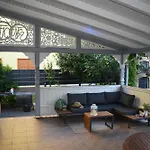 Appartement Private With Own Pool And Huge Garden, 150m To Longest Free At Balaton Zamárdi