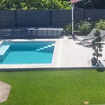 Private With Own Pool And Huge Garden, 150m To Longest Free At Balaton Appartement Zamárdi