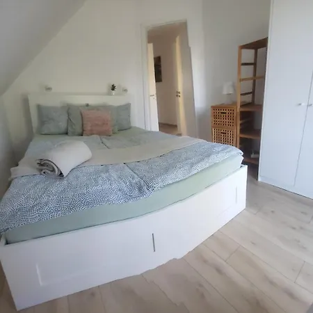 Apartment Private With Own Pool And Huge Garden, 150m To Longest Free At Balaton