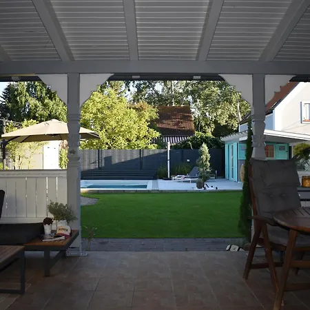 Private With Own Pool And Huge Garden, 150m To Longest Free At Balaton Апартаменты *