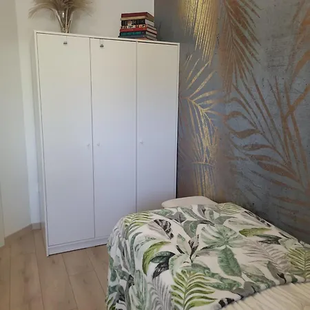 Private With Own Pool And Huge Garden, 150m To Longest Free At Balaton