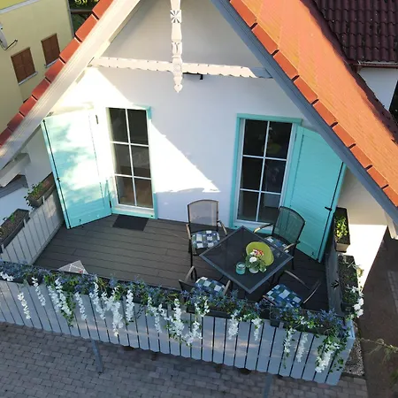 Private With Own Pool And Huge Garden, 150m To Longest Free At Balaton Lejlighed