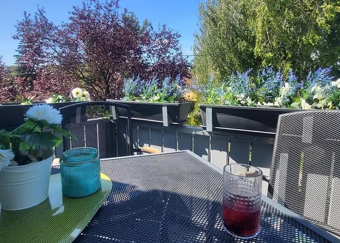 Lejlighed Private With Own Pool And Huge Garden, 150m To Longest Free At Balaton