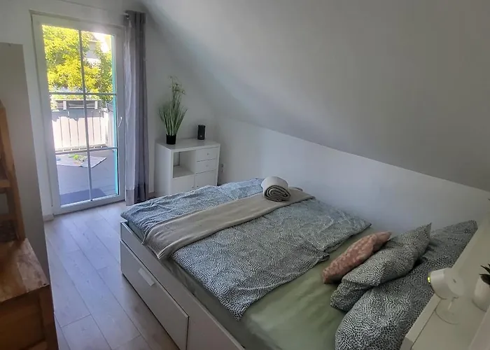 Private With Own Pool And Huge Garden, 150m To Longest Free At Balaton