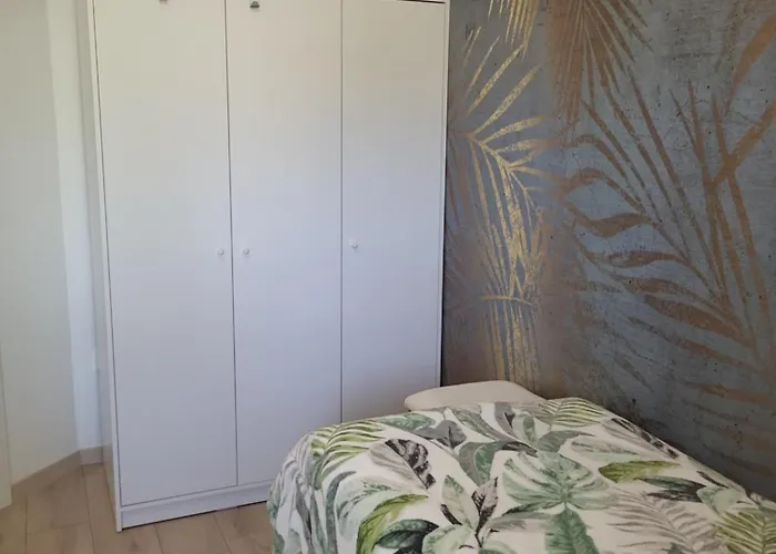 Private With Own Pool And Huge Garden, 150m To Longest Free At Balaton