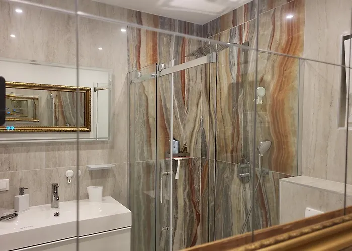 Appartement Private With Own Pool And Huge Garden, 150m To Longest Free At Balaton Zamárdi