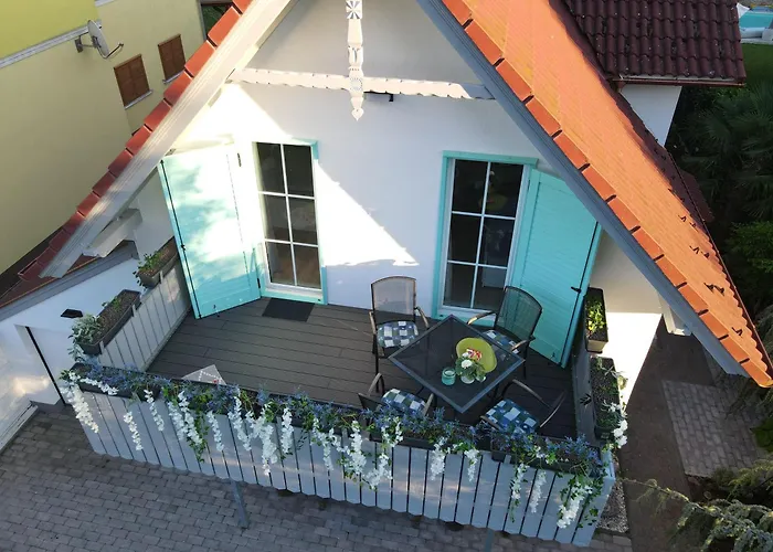 Private With Own Pool And Huge Garden, 150m To Longest Free At Balaton Lejlighed